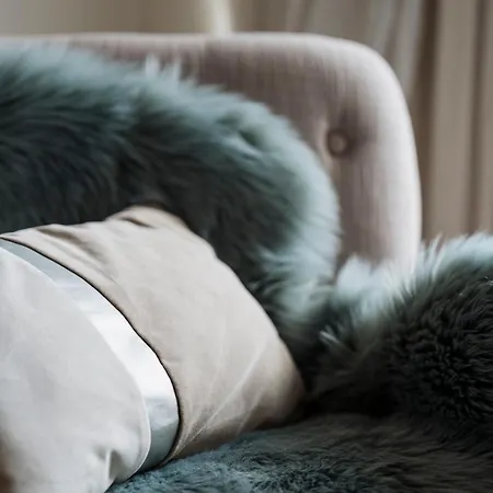 Hof Vervoering 4* 부런