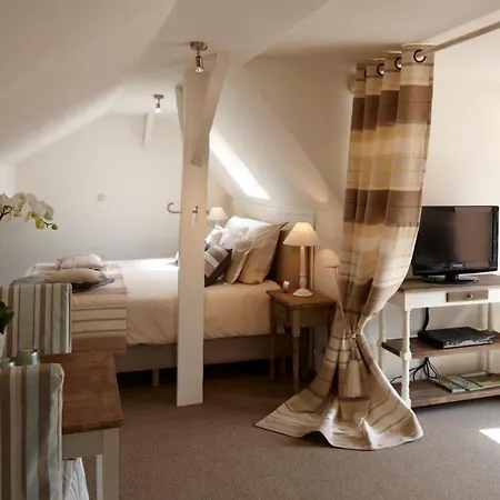 Hof Van Vervoering 4*